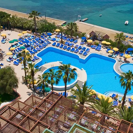 Fantasia Deluxe Kusadası