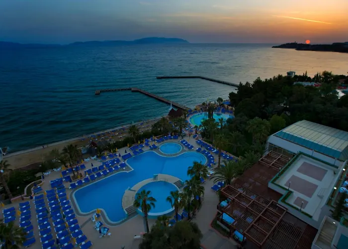 Fantasia Deluxe Kusadası