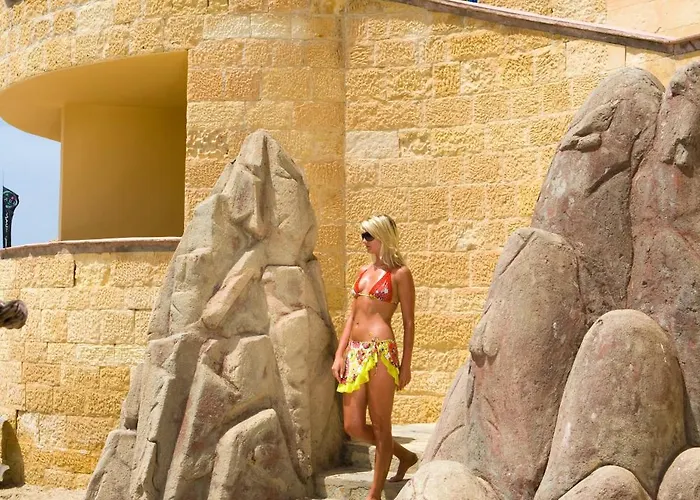 Otel Fantasia Deluxe Kuşadası