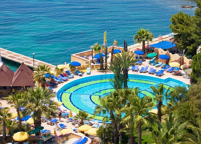 Fantasia Deluxe Kuşadası