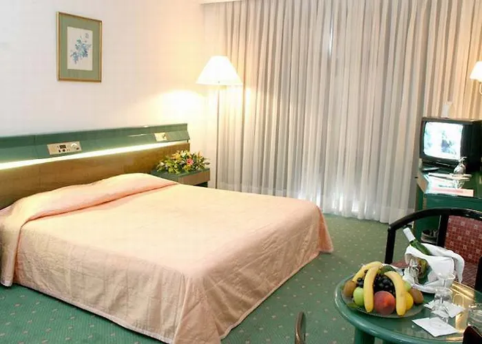 Fantasia Deluxe Hotel Kusadası