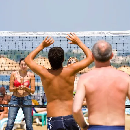 Отель Fantasia Deluxe Кушадасы