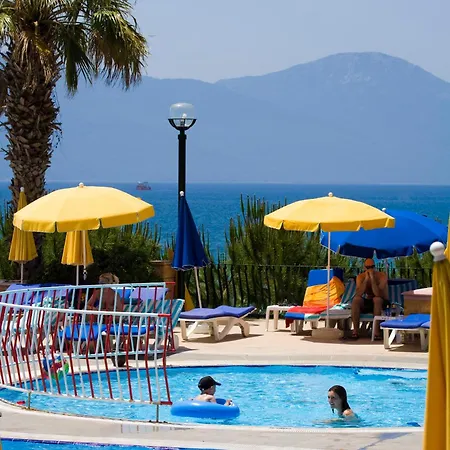 Отель Fantasia Deluxe 5*