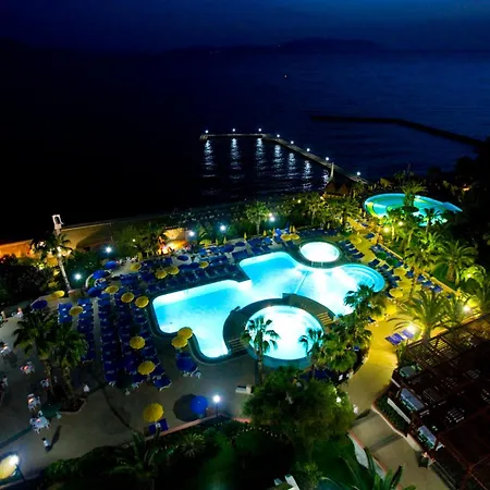 Hotel Fantasia Deluxe 5*