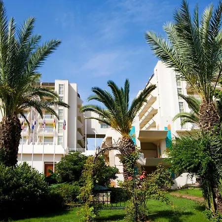 Hotel Fantasia Deluxe