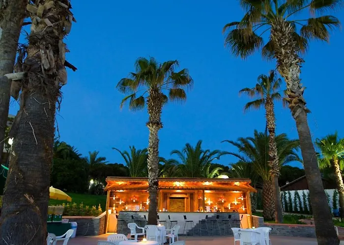 Hotell Fantasia Deluxe Kusadası