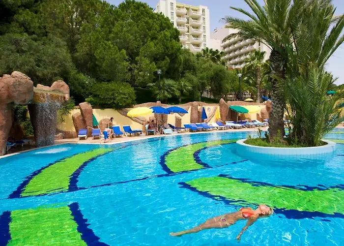 Hotell Fantasia Deluxe 5*