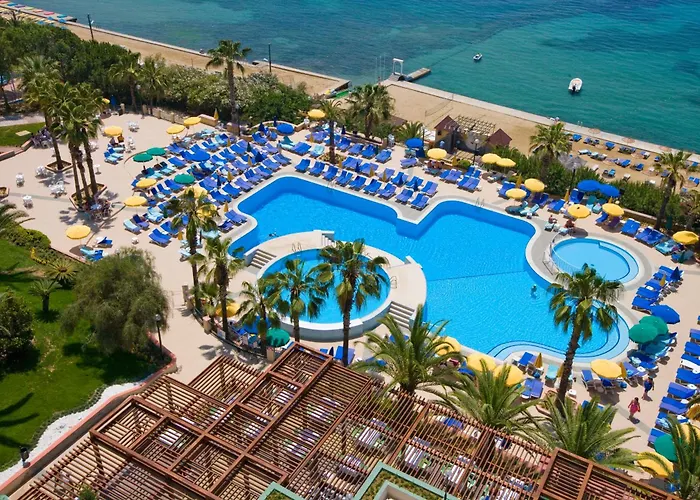 Fantasia Deluxe Kuşadası